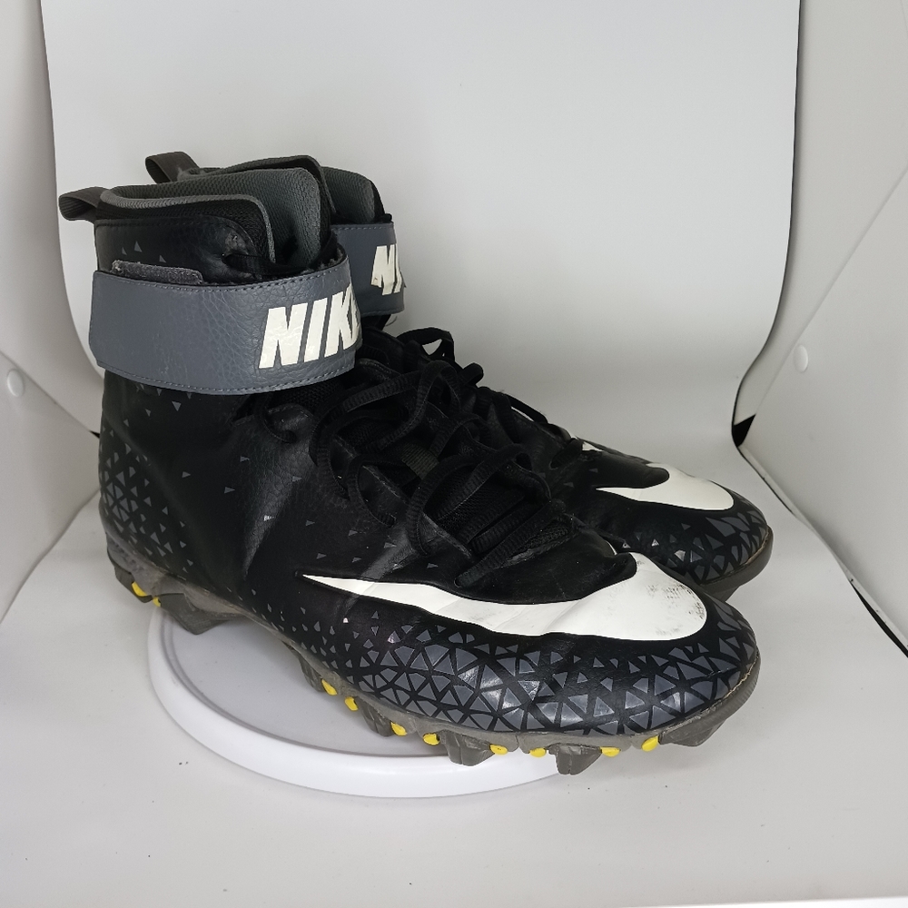 Nike Force Savage Shark